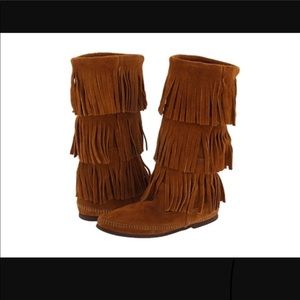 Minnetonka brown fringe boots